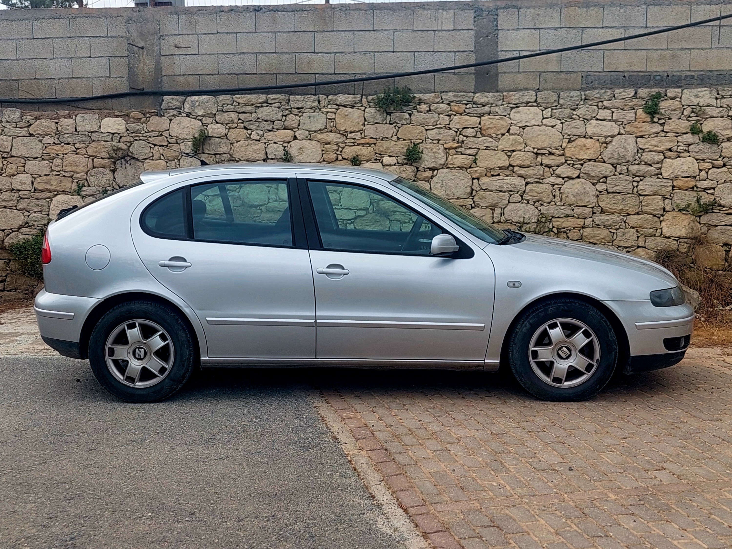 SEAT LEON 1.6 105HP