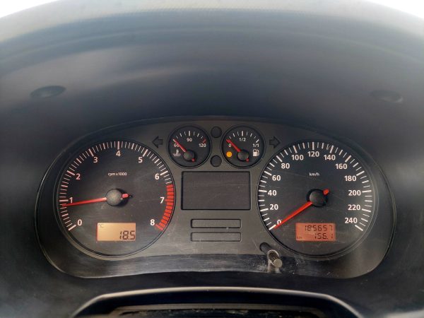 SEAT LEON 1.6 105HP